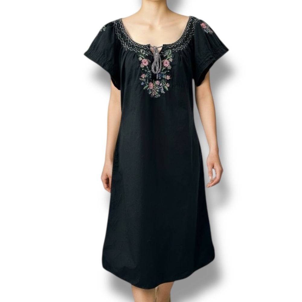 Vintage 90’s Betsey Johnson Mexican Style Embroidered Peasant Style Dress Sz S